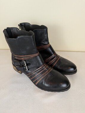 Italian Designer Everybody by B.Z. Moda Black Leather Ankle Boots Shoes Size 9
